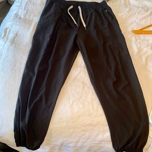 Vuori lightweight joggers